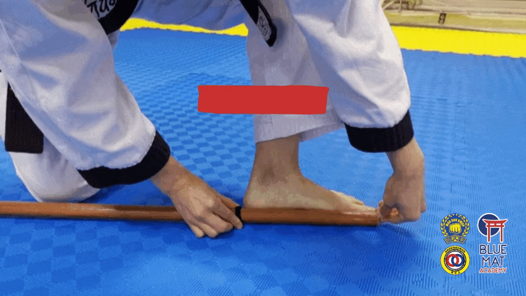 Blue Mat Moon MooMoo-Won Taekwondo posición corta cinta amarilla