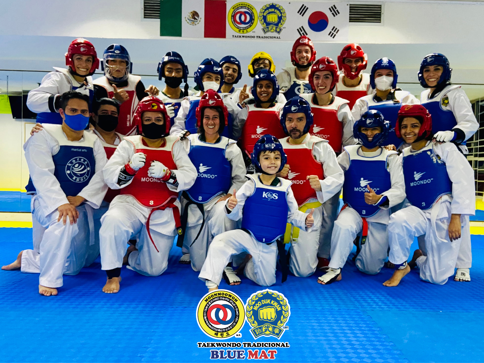 Equipo de combate taekwondo MMW MDK Blue Mat CDMX